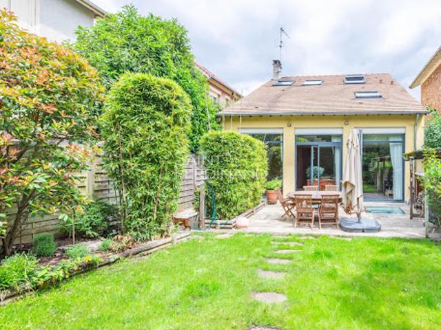 Vente Maison 6 pièces 190.08 m2 Sevres