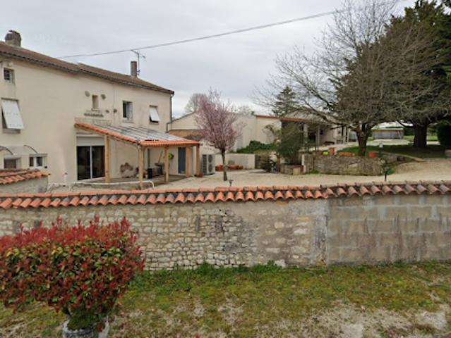 Vente Maison 6 pièces 191 m2 Mornac