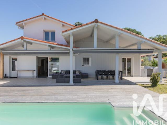 Vente Maison 6 pièces 192 m2 Ondres