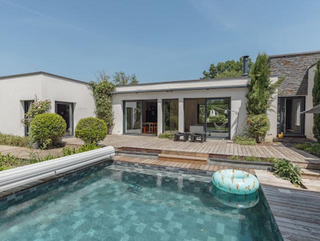 Vente Maison 6 pièces 192 m2 Artigues près Bordeaux