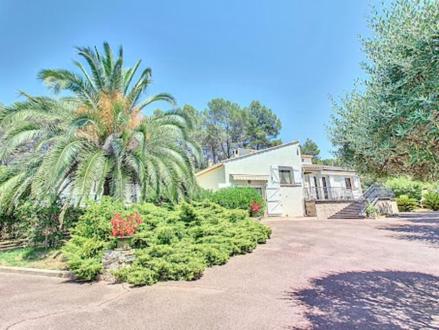 Vente Maison 6 pièces 192 m2 Draguignan