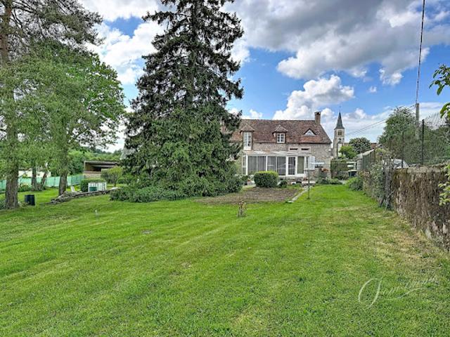 Vente Maison 6 pièces 192 m2 La Roche en Brenil
