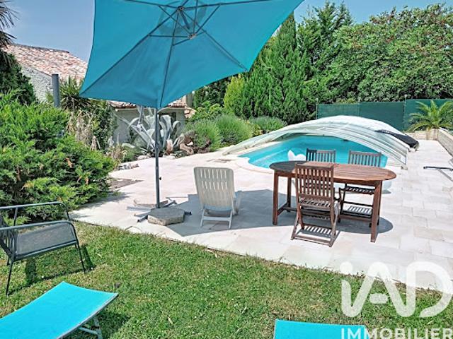 Vente Maison 6 pièces 205 m2 Saint Dizant du Gua