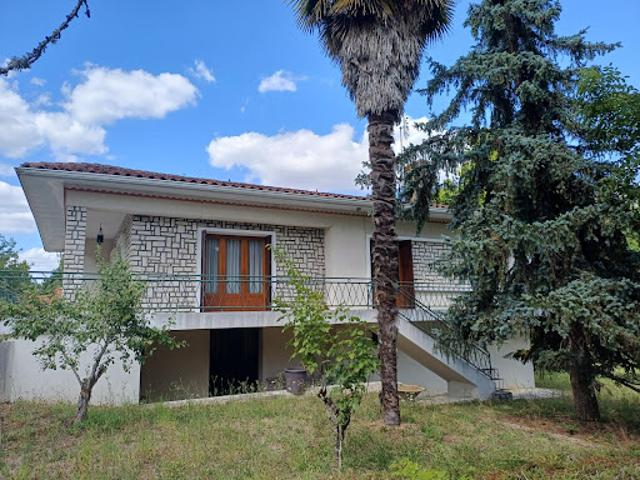 Vente Maison 6 pièces 206 m2 Chalais