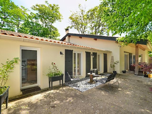Vente Maison 6 pièces 206 m2 Langon