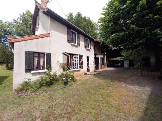 Vente Maison 6 pièces 207 m2 Aigueperse