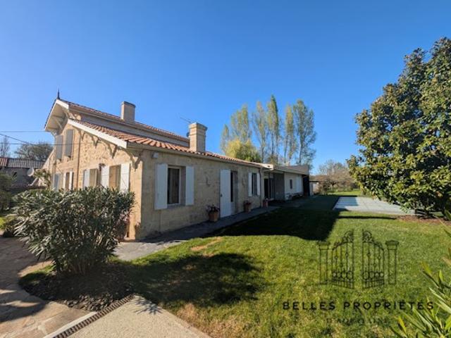 Vente Maison 6 pièces 207 m2 Saint André de Cubzac
