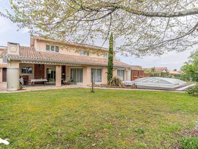 Vente Maison 6 pièces 208 m2 Pessac
