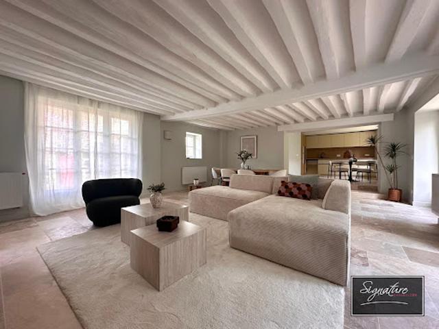 Vente Maison 6 pièces 208 m2 Senlis