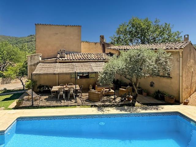Vente Maison 6 pièces 209.98 m2 Oraison