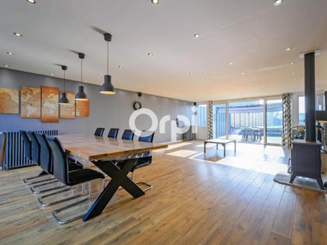 Vente Maison 6 pièces 200 m2 Marquillies