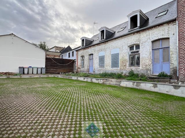Vente Maison 6 pièces 200 m2 Abbeville