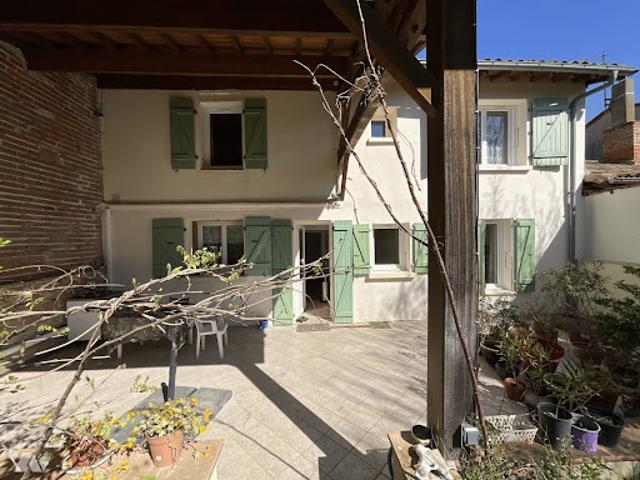Vente Maison 6 pièces 200 m2 Beaumont de Lomagne