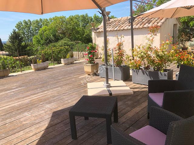 Vente Maison 6 pièces 200 m2 Cucuron