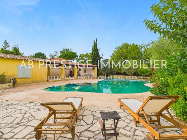 Vente Maison 6 pièces 200 m2 Callian