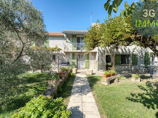 Vente Maison 6 pièces 200 m2 Camaret sur Aigues