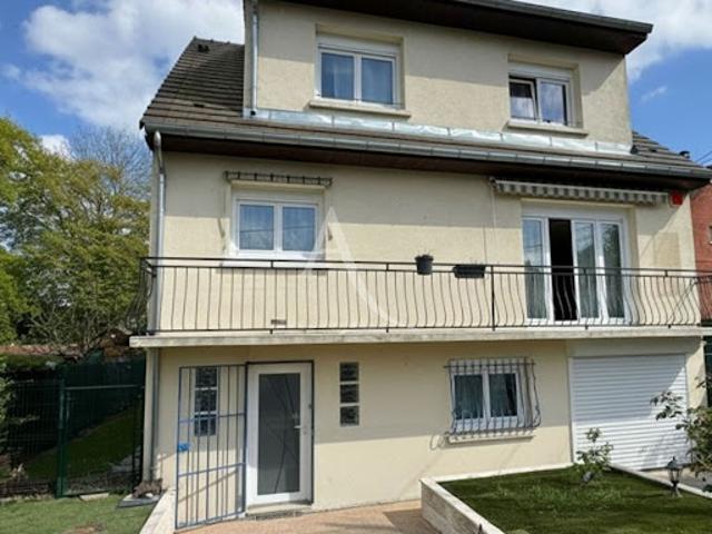Vente Maison 6 pièces 200 m2 Chelles