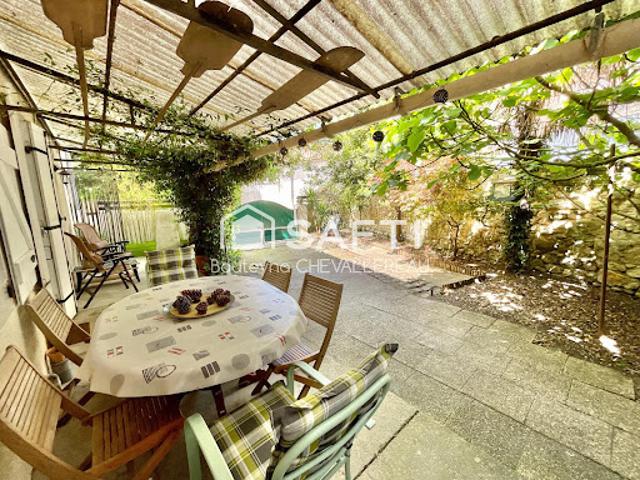 Vente Maison 6 pièces 200 m2 Cissac Médoc