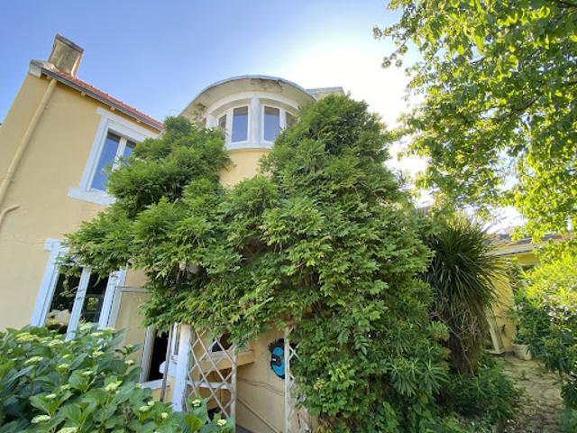 Vente Maison 6 pièces 200 m2 Concarneau