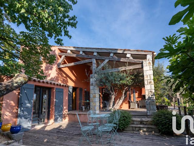 Vente Maison 6 pièces 200 m2 Fayence