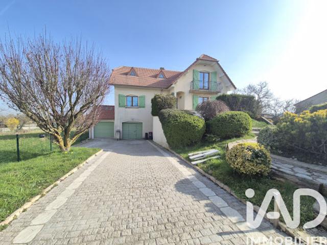 Vente Maison 6 pièces 200 m2 Haraucourt