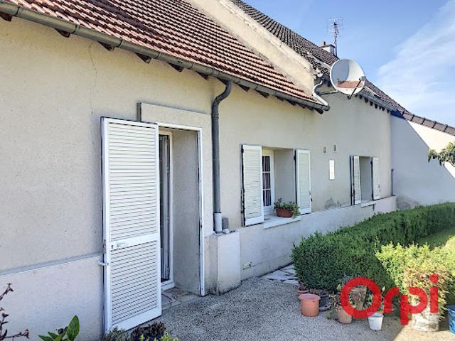 Vente Maison 6 pièces 200 m2 Reugny