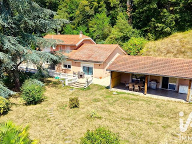 Vente Maison 6 pièces 200 m2 Saint Georges d'Espéranche