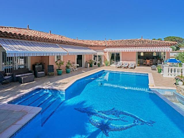Vente Maison 6 pièces 200 m2 Saint raphael