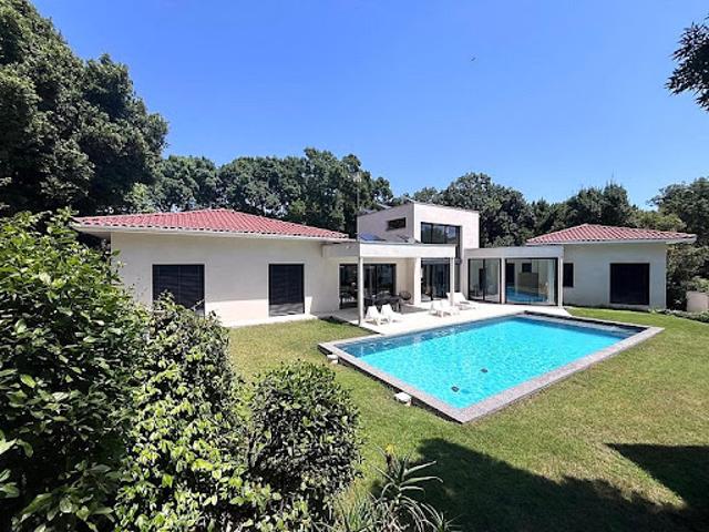Vente Maison 6 pièces 200 m2 Sommieres