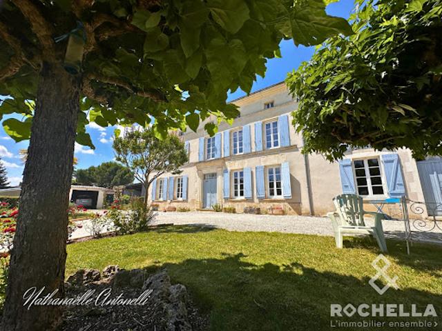 Vente Maison 6 pièces 201 m2 Matha