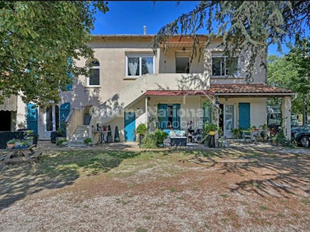 Vente Maison 6 pièces 201 m2 Uchaud