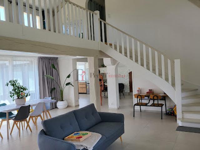 Vente Maison 6 pièces 202 m2 Bonnétable