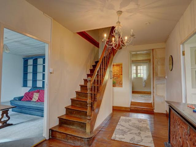 Vente Maison 6 pièces 202 m2 Fenioux