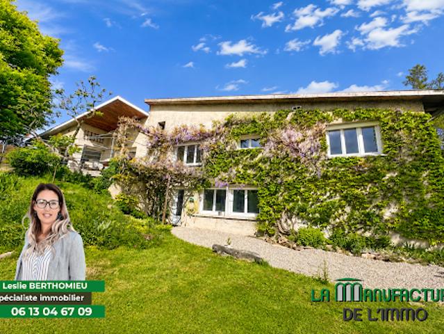 Vente Maison 6 pièces 202 m2 Planfoy