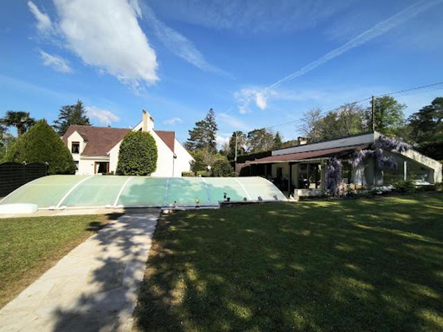 Vente Maison 6 pièces 203 m2 Le Vaudoué