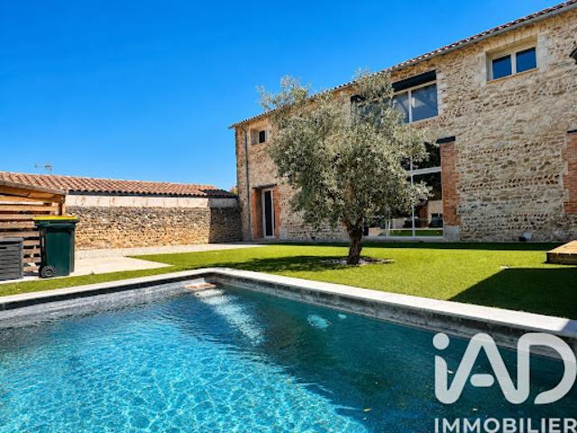 Vente Maison 6 pièces 214 m2 Domazan
