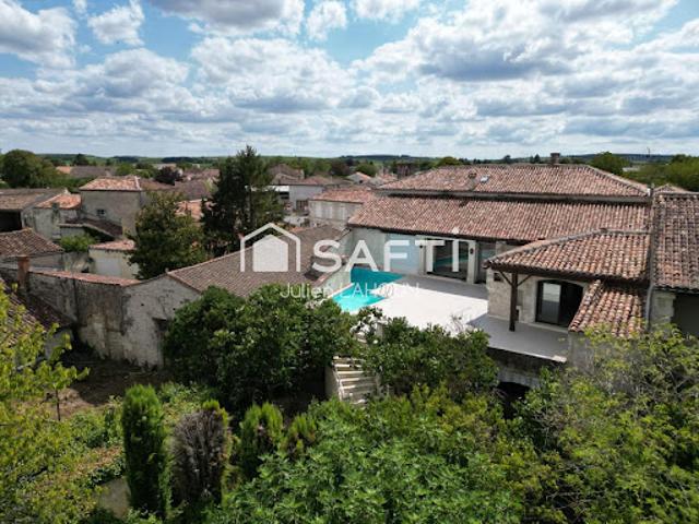 Vente Maison 6 pièces 214 m2 Gensac la Pallue