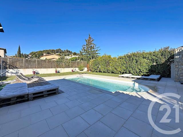 Vente Maison 6 pièces 215 m2 Pégomas