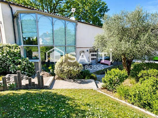 Vente Maison 6 pièces 216 m2 La Roche sur Yon