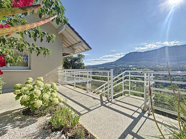 Vente Maison 6 pièces 218.3 m2 Aix les Bains
