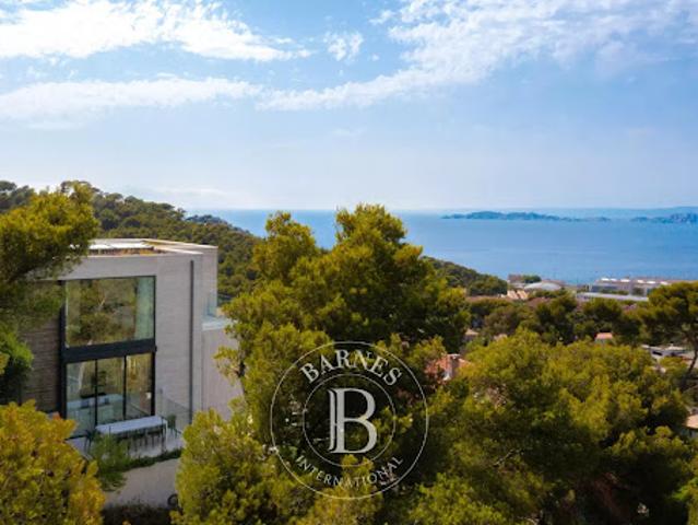 Vente Maison 6 pièces 210 m2 Marseille 8ème