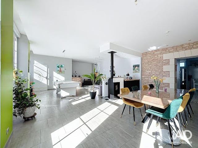 Vente Maison 6 pièces 210 m2 Champigny en Rochereau