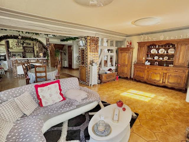 Vente Maison 6 pièces 210 m2 La Noue