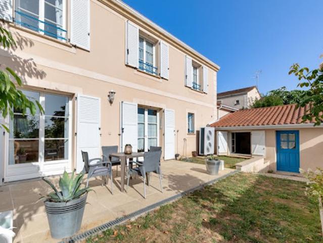 Vente Maison 6 pièces 192 m2 Limoges