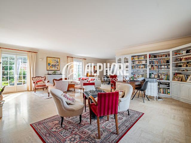 Vente Maison 6 pièces 211.1 m2 La Plaine sur Mer