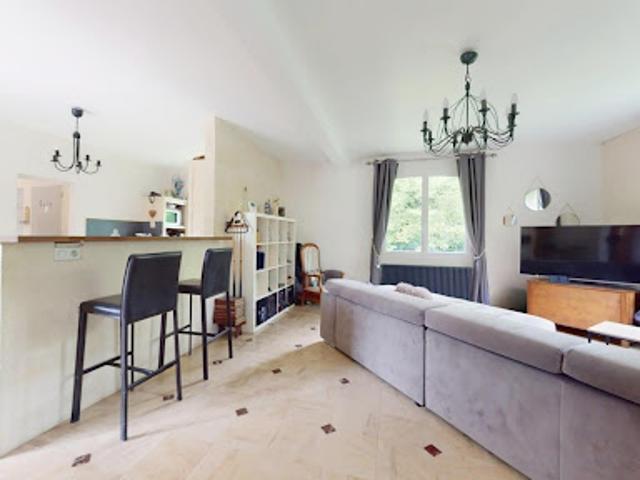Vente Maison 6 pièces 212 m2 Fronsac