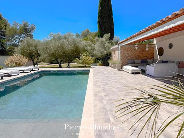 Vente Maison 6 pièces 225 m2 Nimes