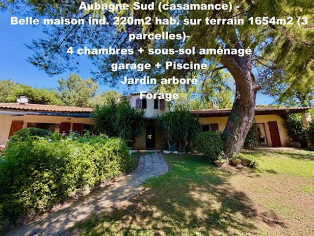 Vente Maison 6 pièces 220 m2 Aubagne