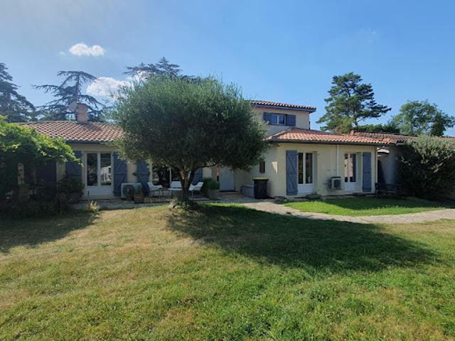 Vente Maison 6 pièces 225 m2 Revel