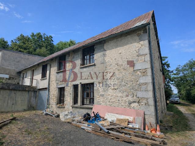 Vente Maison 6 pièces 225 m2 Ussel